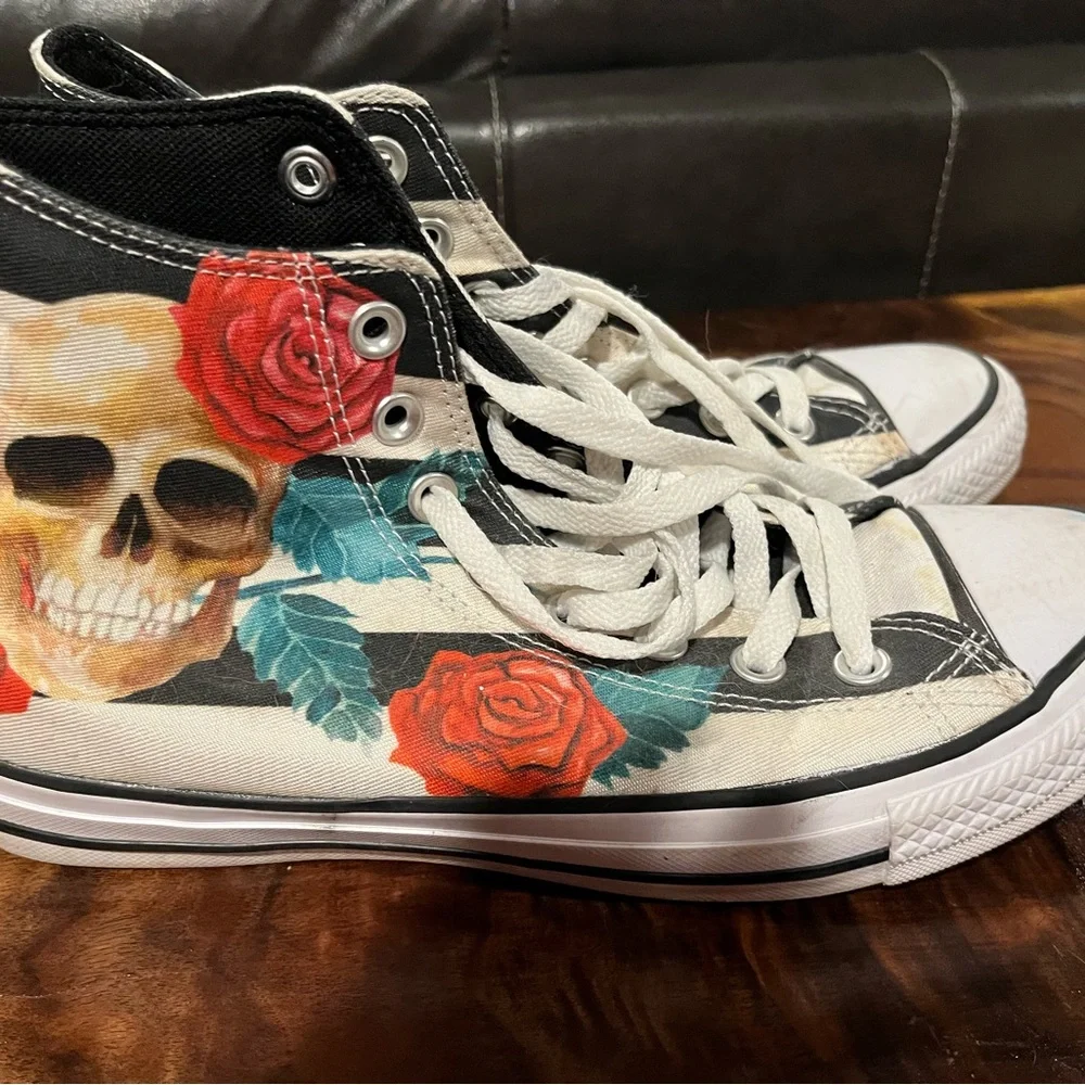Converse Chuck Taylor Sugar Skull women size 9 - Picture 3 of 4